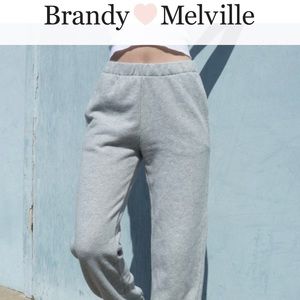 LOOKING FOR brandy melville